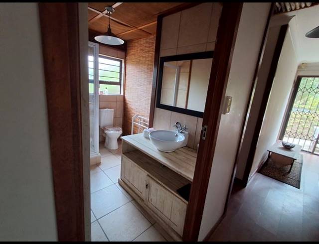 2 BEDROOM PROPERTY TO RENT IN C PLACE